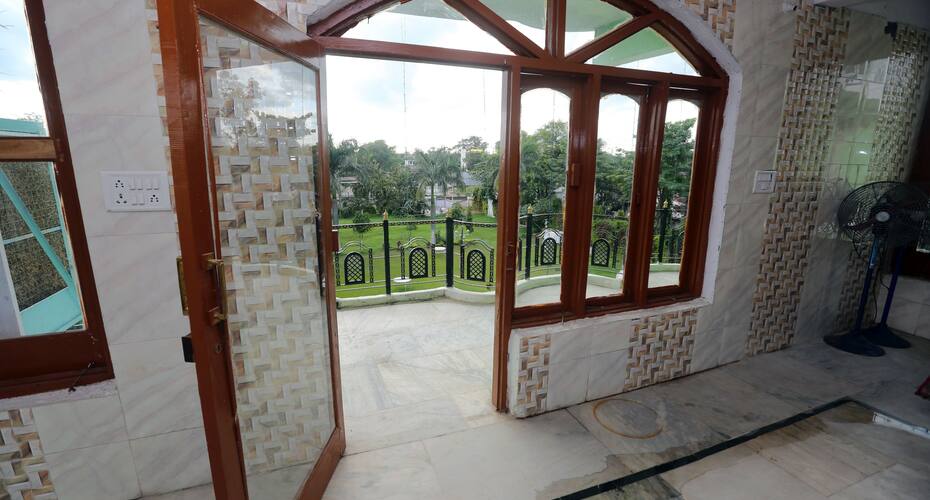 Hotel Satya Raksha, Jabalpur 5